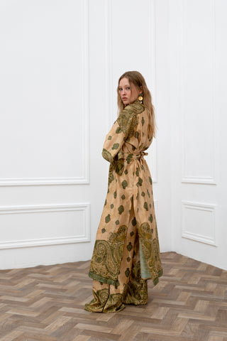 Eather Kimono