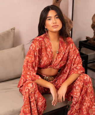 Theri Outfit